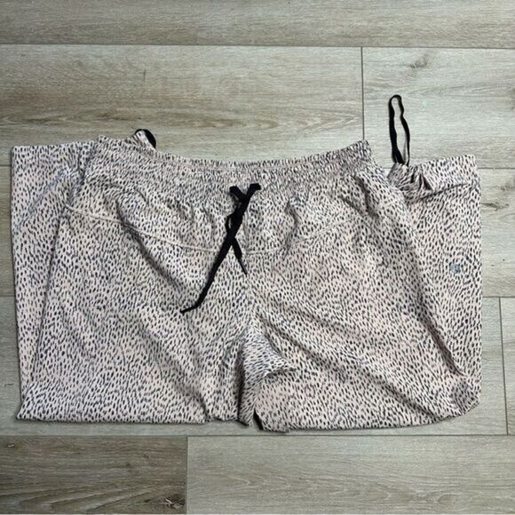 Lululemon Step Lively Crop Jogger Pant‎ Dottie Dash Grain Black 8 - Picture 4 of 9